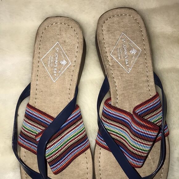 St. John's Bay Women's Colorful Stretchable Band Slip-On Slippers Size 7.5 - Picture 5 of 7